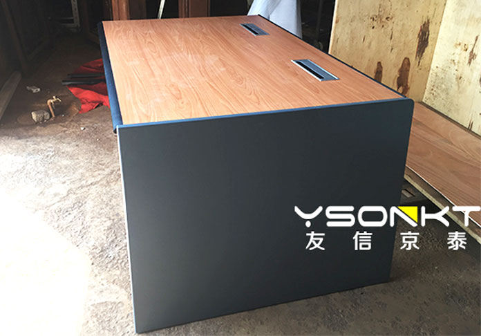 甘肅隴南禮縣某天然氣有限責任公司控制臺發(fā)貨